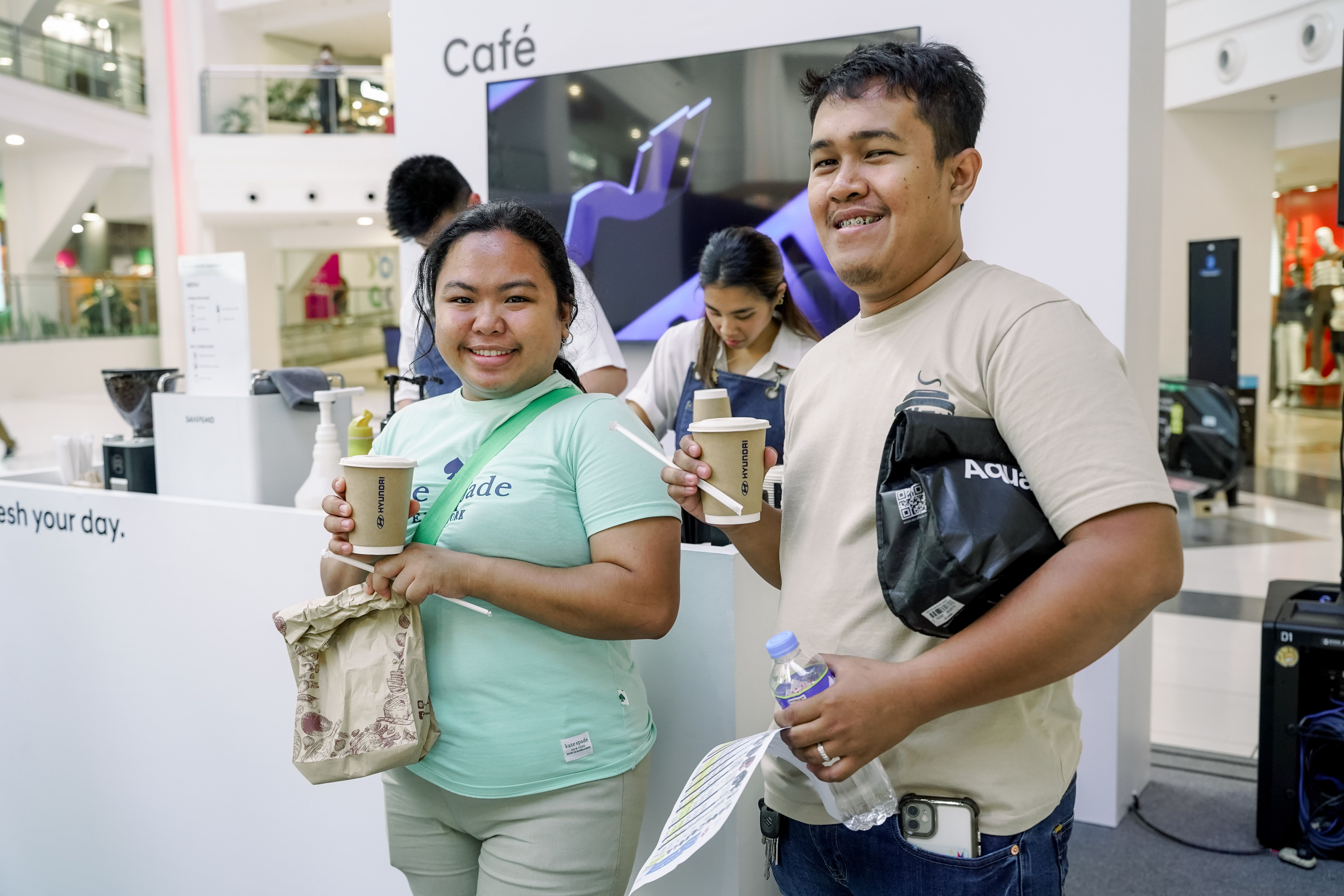 Hyundai Cafe Customers